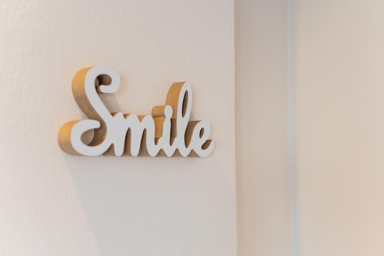 Yiasemi Apartments Nea Iraklitsa Ngoại thất bức ảnh